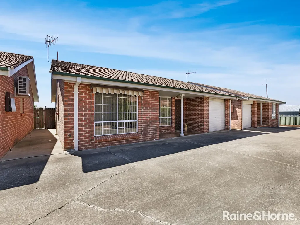 6/207 Keppel Street, Bathurst, NSW 2795