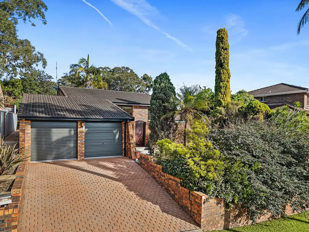 Albion Park 3房  CHARACTER- FILLED FAMILY RETREAT