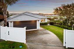112 Hibiscus Coast Highway, Red Beach