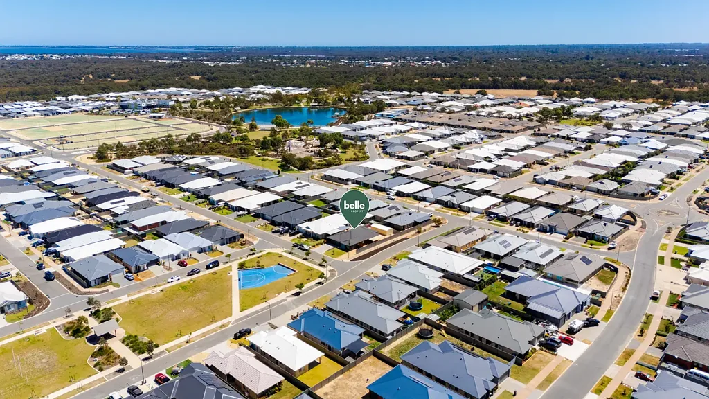 2 Kaler Road, South Yunderup, WA 6208