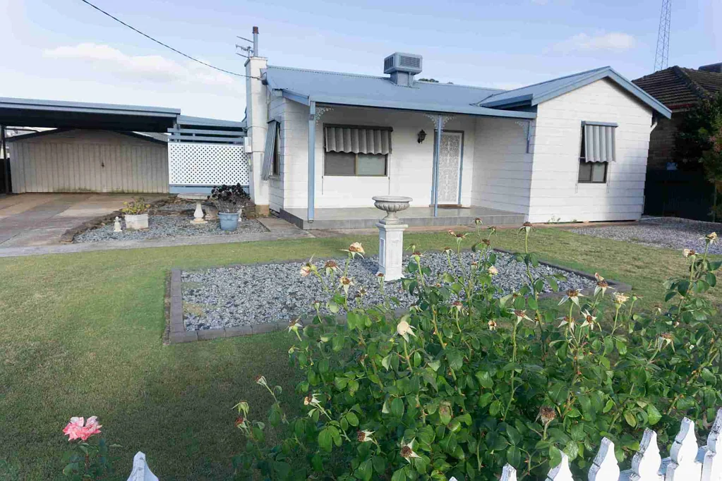 26 Third Street, Cleve, SA 5640