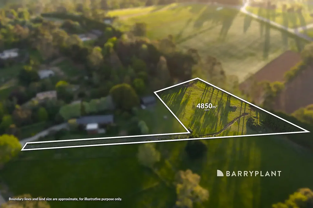 Warragul  Premium Acre Lifestyle in a Tightly Held Court