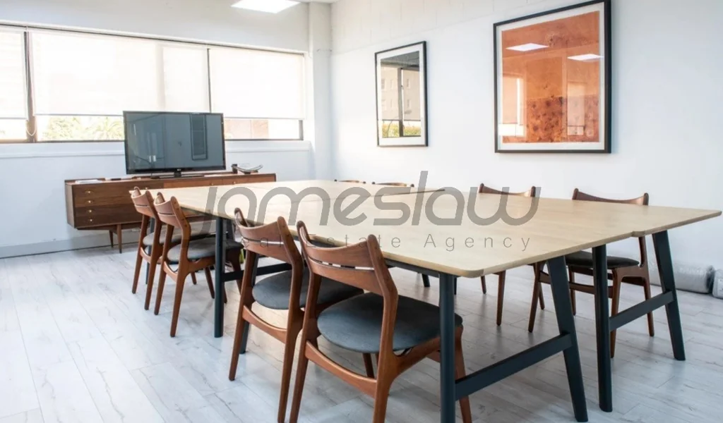 Auckland Central  Stunning 35sqm Office Suite