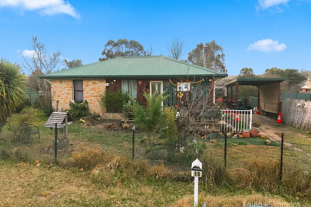 Armidale 3غرفة نوم Well-Appointed Three-Bedroom Home in a Convenient Armidale Location