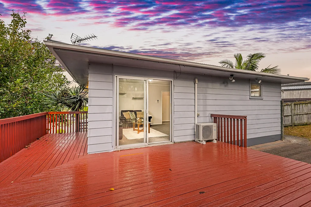 18 Solar Road, Glen Eden, Waitakere City, Auckland