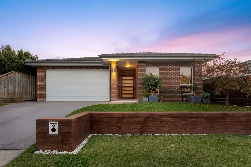 9 Mariposa Circuit, Caddens, NSW 2747