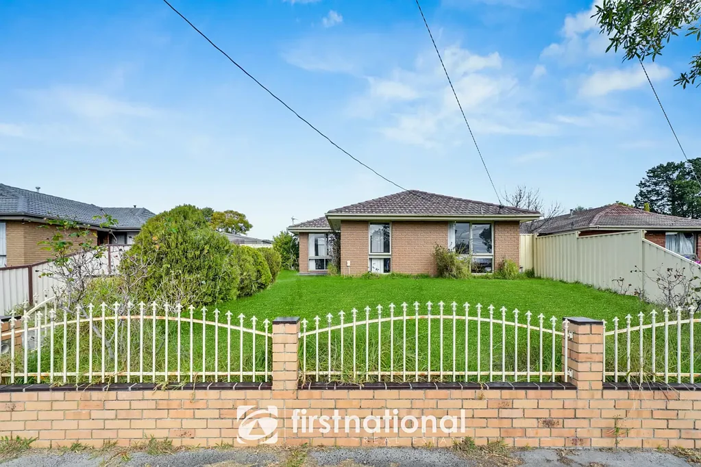 Dandenong North 3कमरा FAMILY HOME IN AN IDEAL LOCATION!