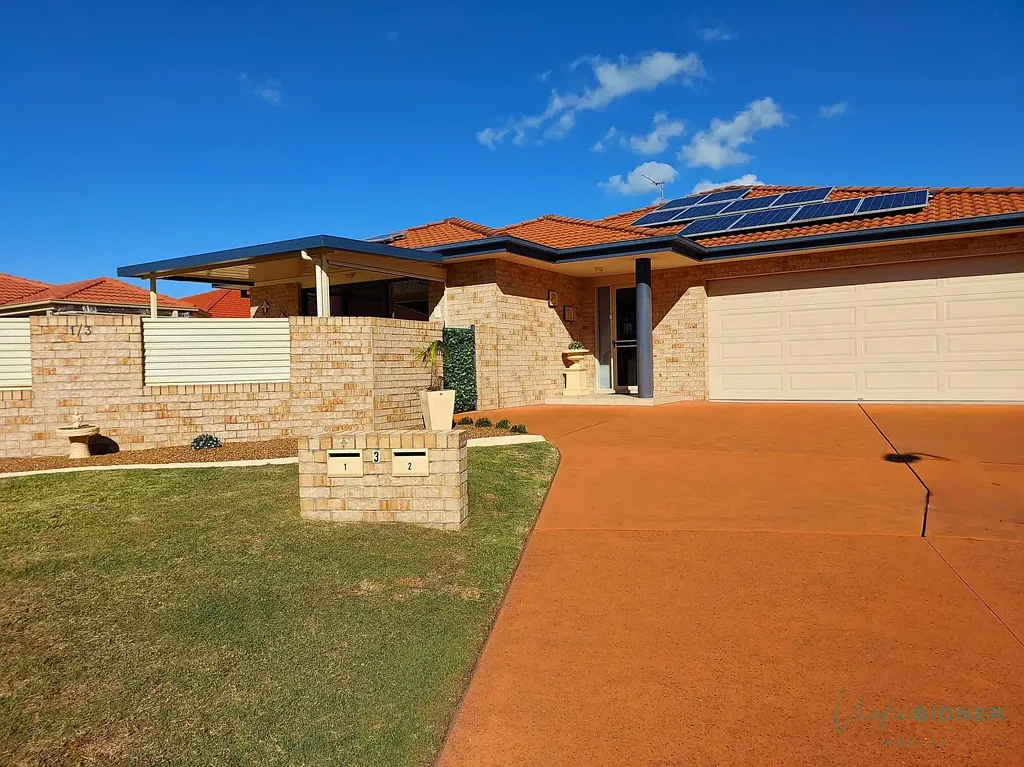1/3 Annecy Court, Forster, NSW 2428