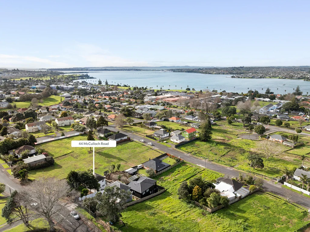 Panmure 3બેડરૂમ Character, Comfort & Potential - MUST SELL