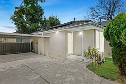 4/10 Wordsworth Avenue, Clayton South