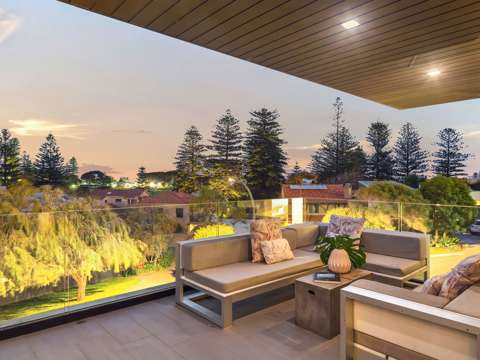 Cottesloe 4 Bedroom ARCHITECTURAL MASTERPIECE IN HIGHLY SOUGHT AFTER LOCATION