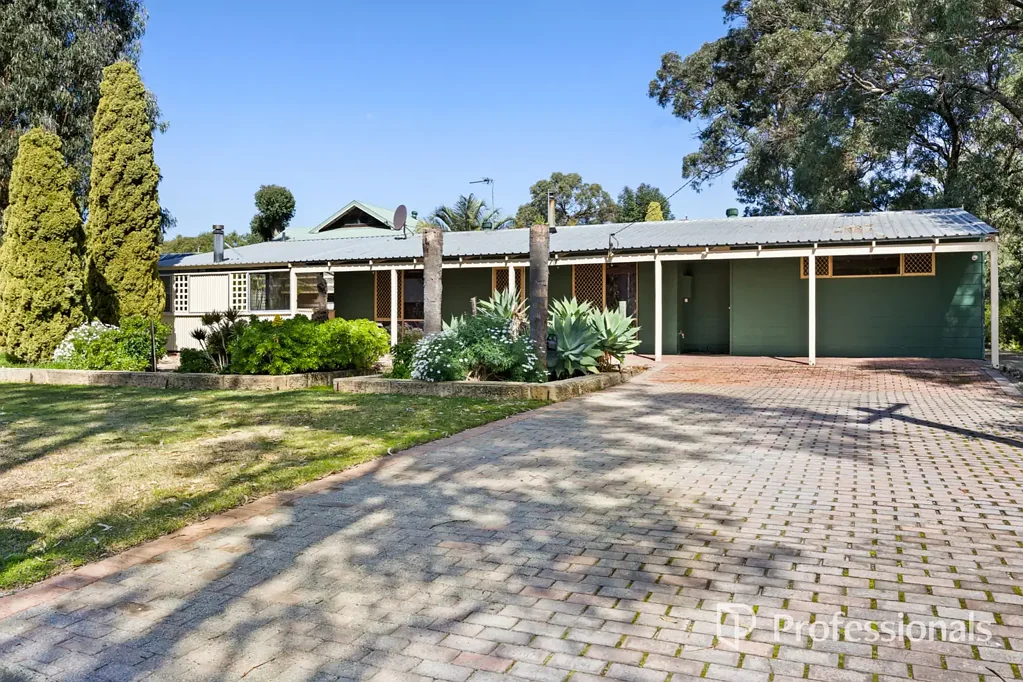 Myalup 3房  Coastal Charm Meets Practical Living!
