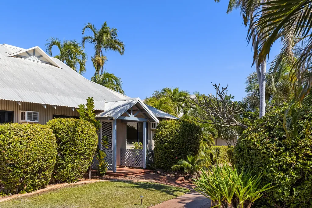 Cable Beach 2ਬੈੱਡਰੂਮ PRESENTING A FULLY FURNISHED 2-BEDROOM HOLIDAY VILLA - THE IDEAL LIFESTYLE AND INVESTMENT OPPORTUNITY