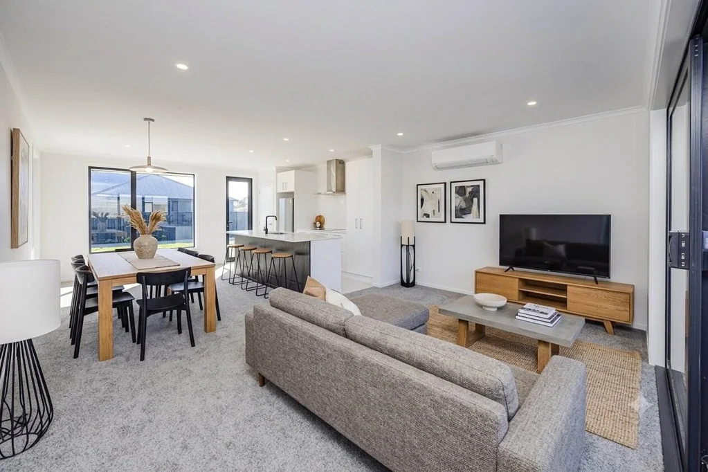 Takanini 3Moenga Modern Elegance Meets Low-Maintenance Living