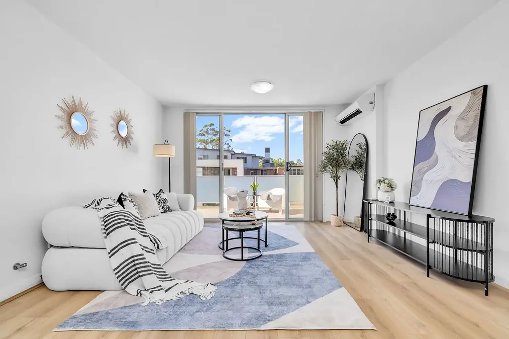 18/5-15 Belair Close, Hornsby, NSW 2077