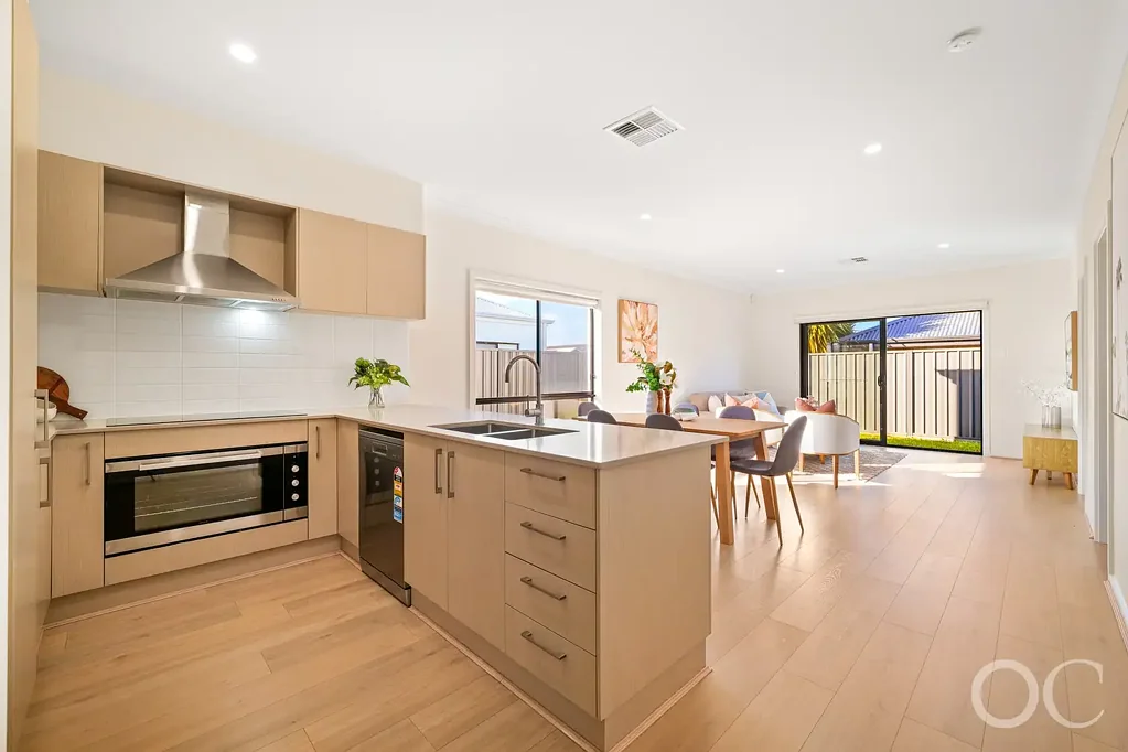 Aldinga Beach 4房  Open the Door to a Low-Fuss Beachside Living with Long-Term Appeal