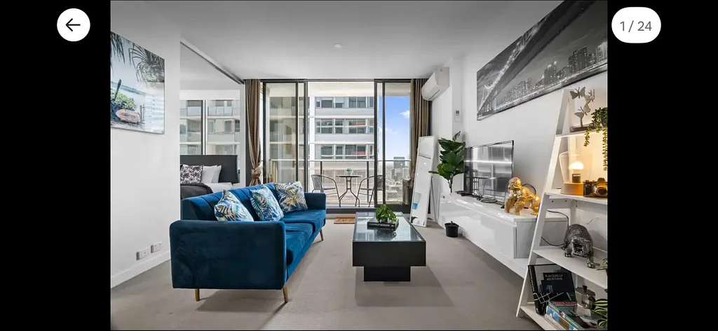 639 Lonsdale two bedroom one bath full Airbnb queen beds. pls call for anytime inspection from Jan. 5, 2026