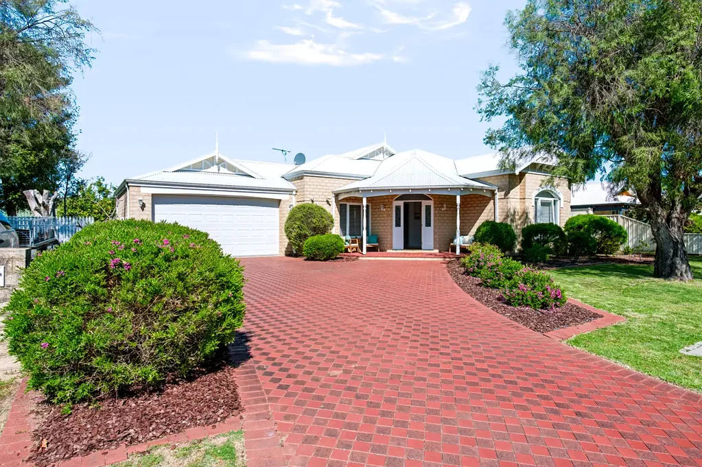 West Busselton 5બેડરૂમ Living it Large in Comfort and Style