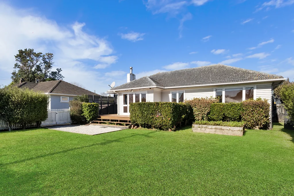 1/74 Sutton Crescent, Papakura, Auckland