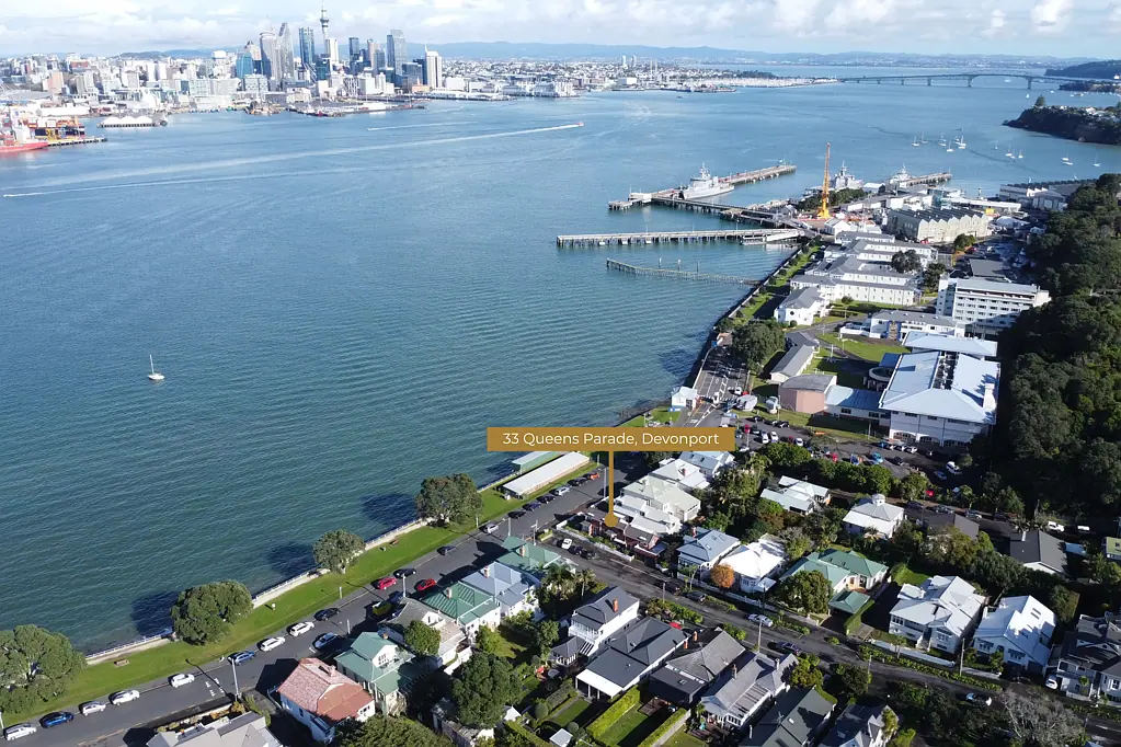 Devonport 5Kwarto Waterfront Prestige and Possibility