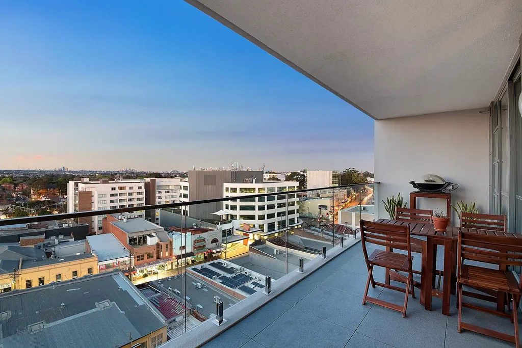 Ashfield 1 Bedroom MAGICAL VIEWS of SYDNEY HARBOUR BRIDGE, CENTRE-POINT TOWER  & CITY SKYLINE  … Apt at “Ashfield Central”, TRAIN & Bus at 350m!