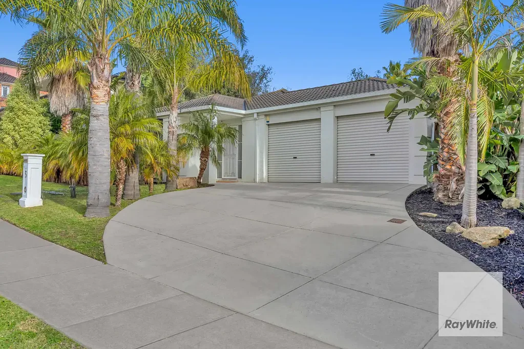 5 Nicholson Court, Greenvale, VIC 3059