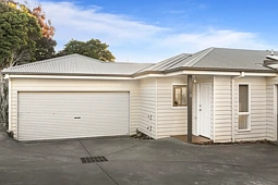 3/4 Campbell Street, Heathmont