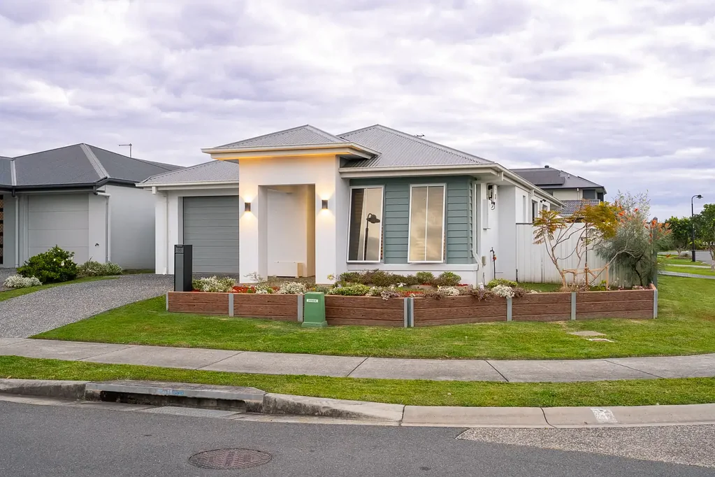 Burpengary East 3غرفة نوم Modern, Low-Maintenance Living in the Heart of Burpengary East