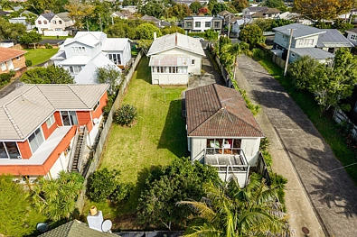 Ellerslie 4બેડરૂમ Character Home on 868sqm