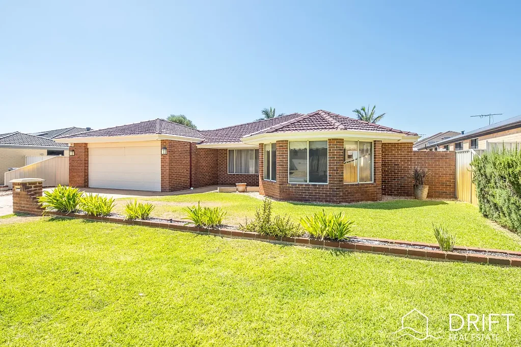 34 Burbank Street, Canning Vale, WA 6155