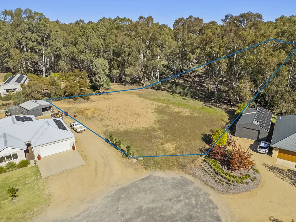 Tocumwal Elevated River Precinct Opportunity on Prestigious Pinewood Lane