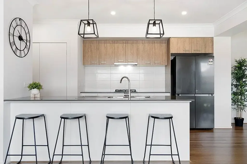 Stylish Three-Bedroom Home with Study and Outdoor Entertaini