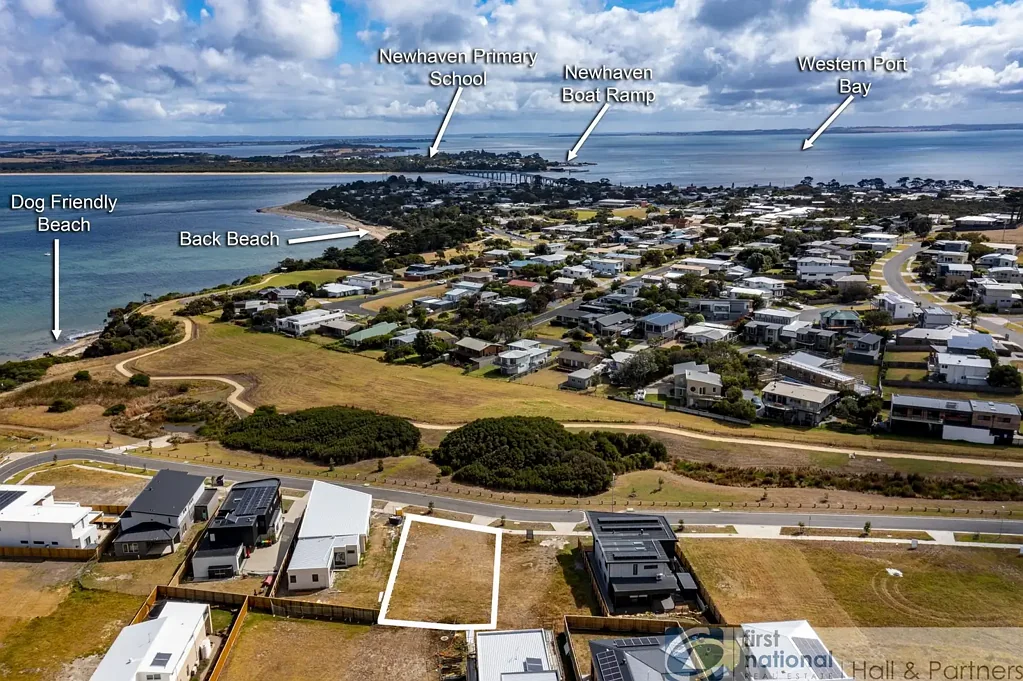 50 Earlshall Drive, San Remo, VIC 3925