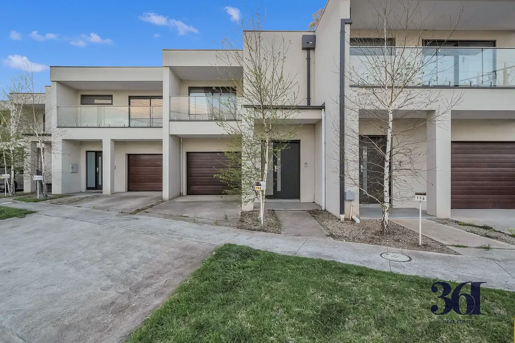 Stylish and Spacious Townhouse