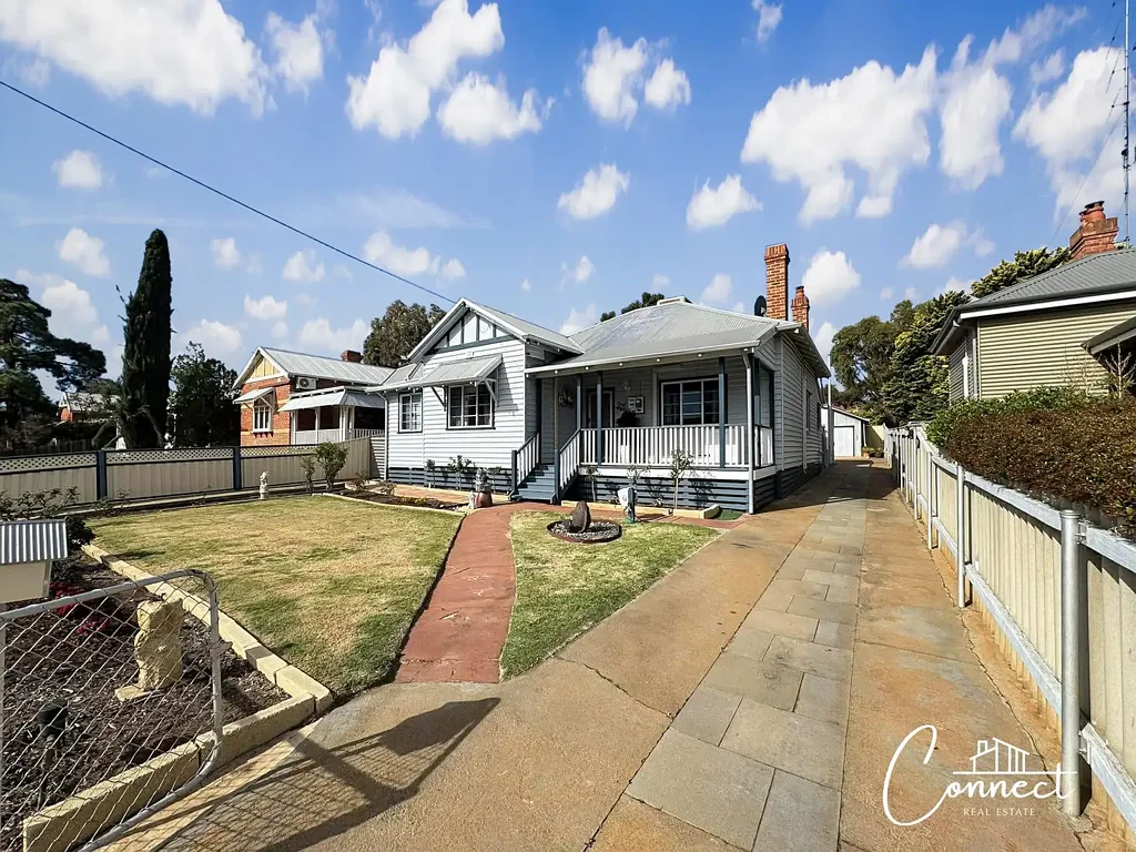 Northam 3房  Beautiful & Charming - Built Circa 1930's