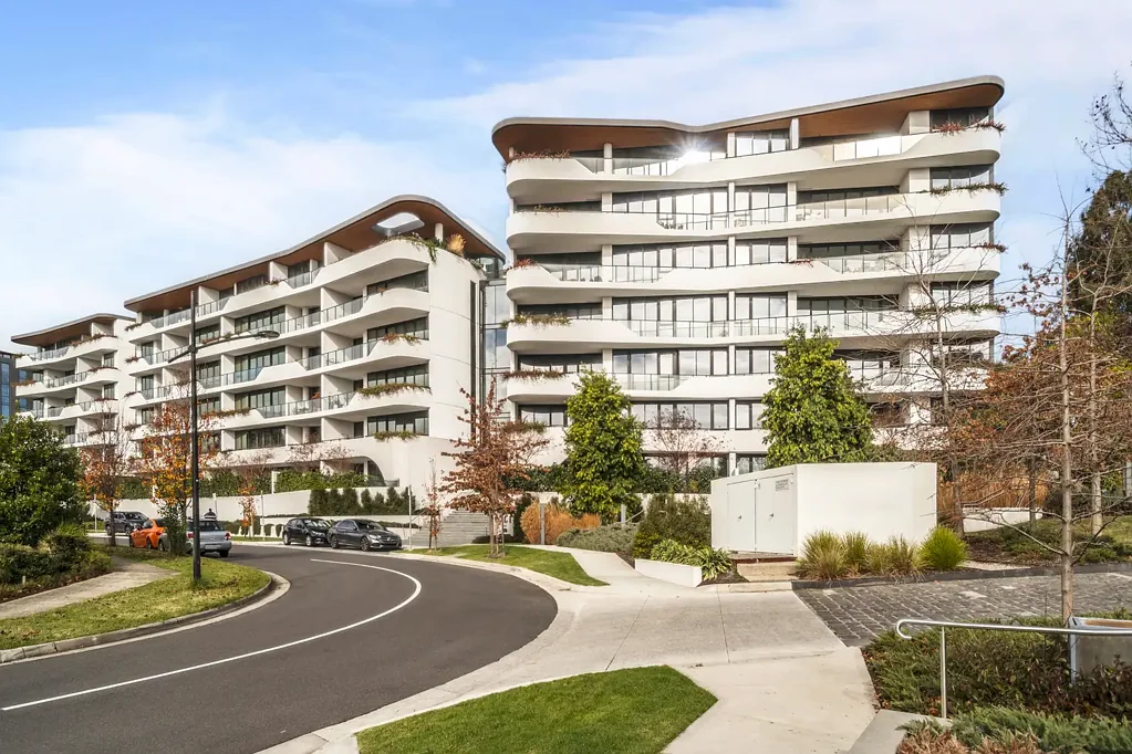 319/59 Stables Circuit, Doncaster, VIC 3108