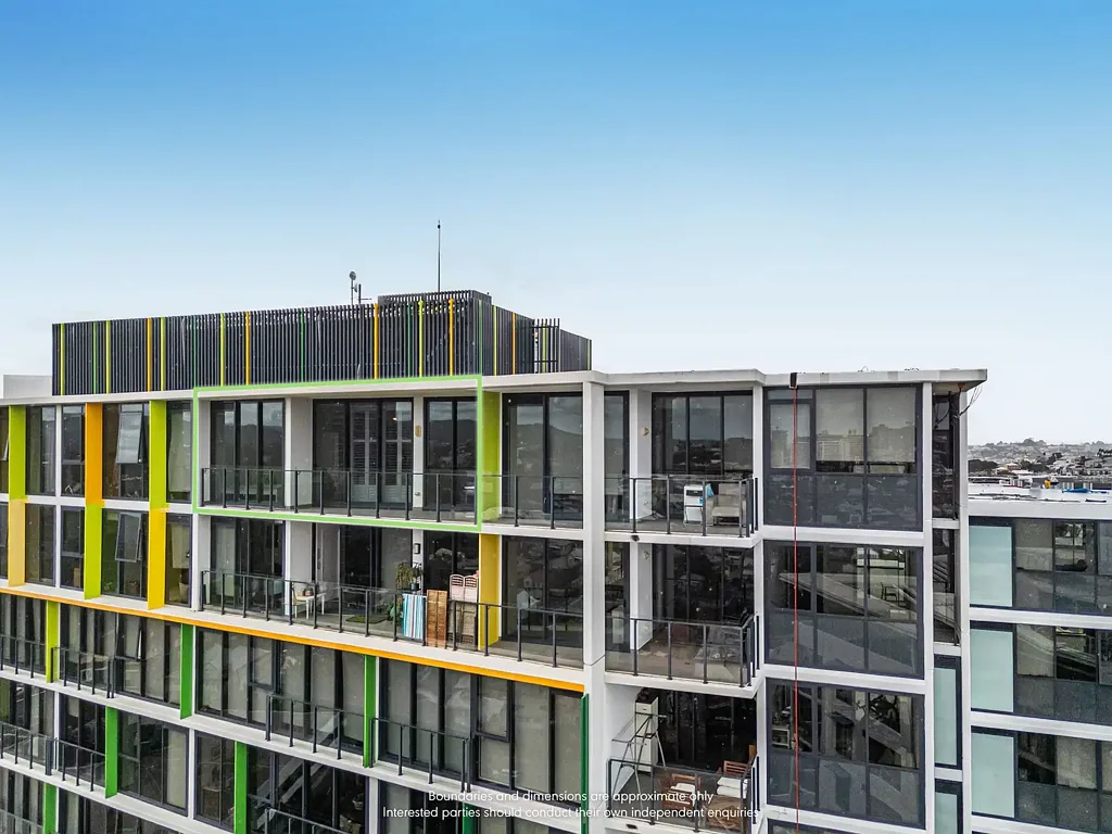 Furnished Modern Apartment Living in Fortitude Valley – Pool, Gym & Parking