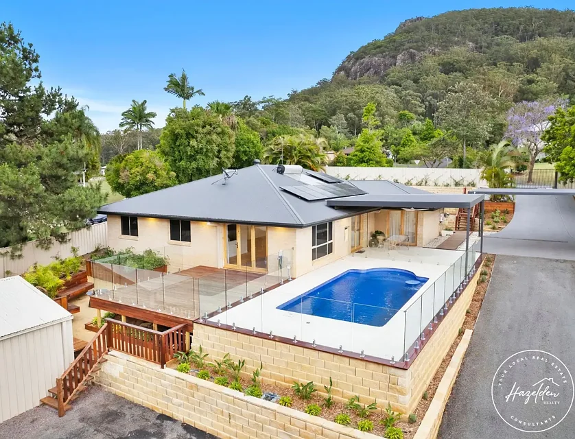 71 Springburn Drive, Glass House Mountains, Sunshine Coast, 5房, 3浴, House