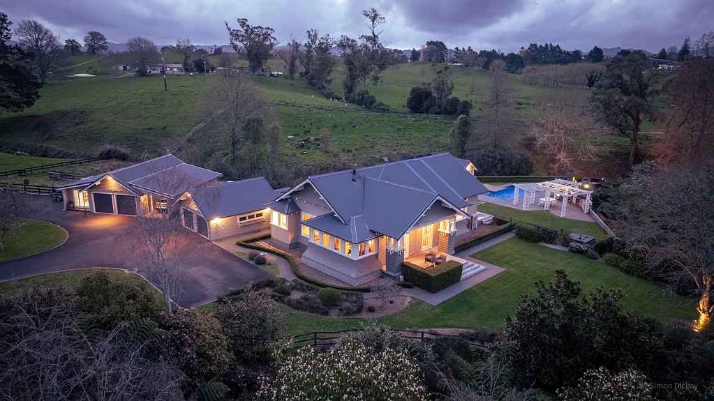 Te Kowhai A Countryside Daydream