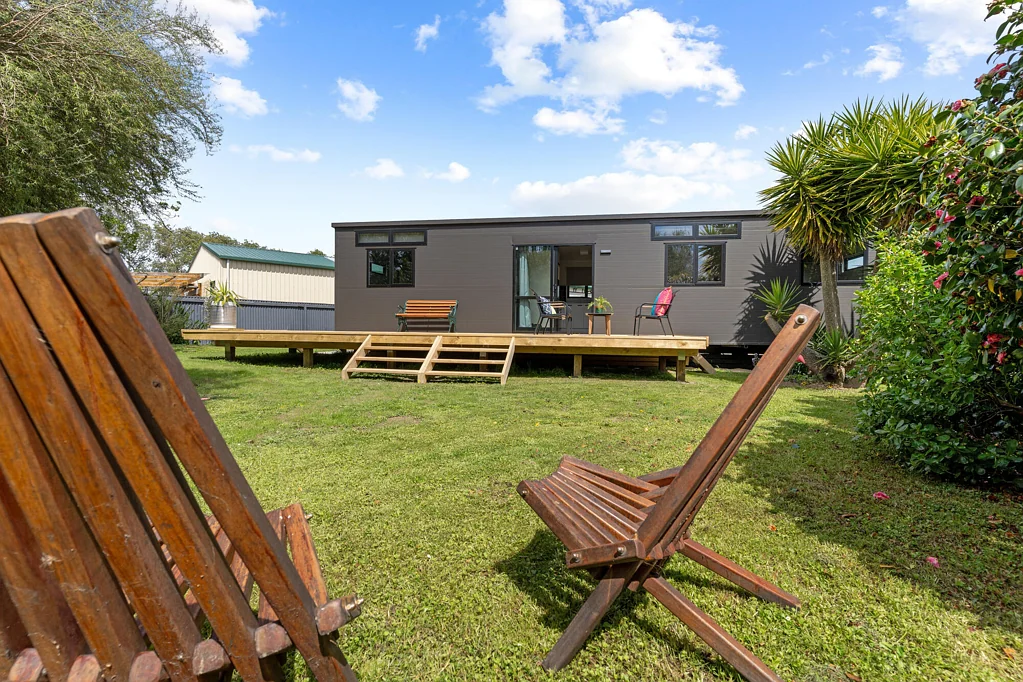 Martinborough 2房  Sleek, Funky & Modern