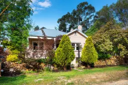 28 Fryers Road, Chewton