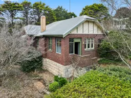 1 DORA ST, Katoomba