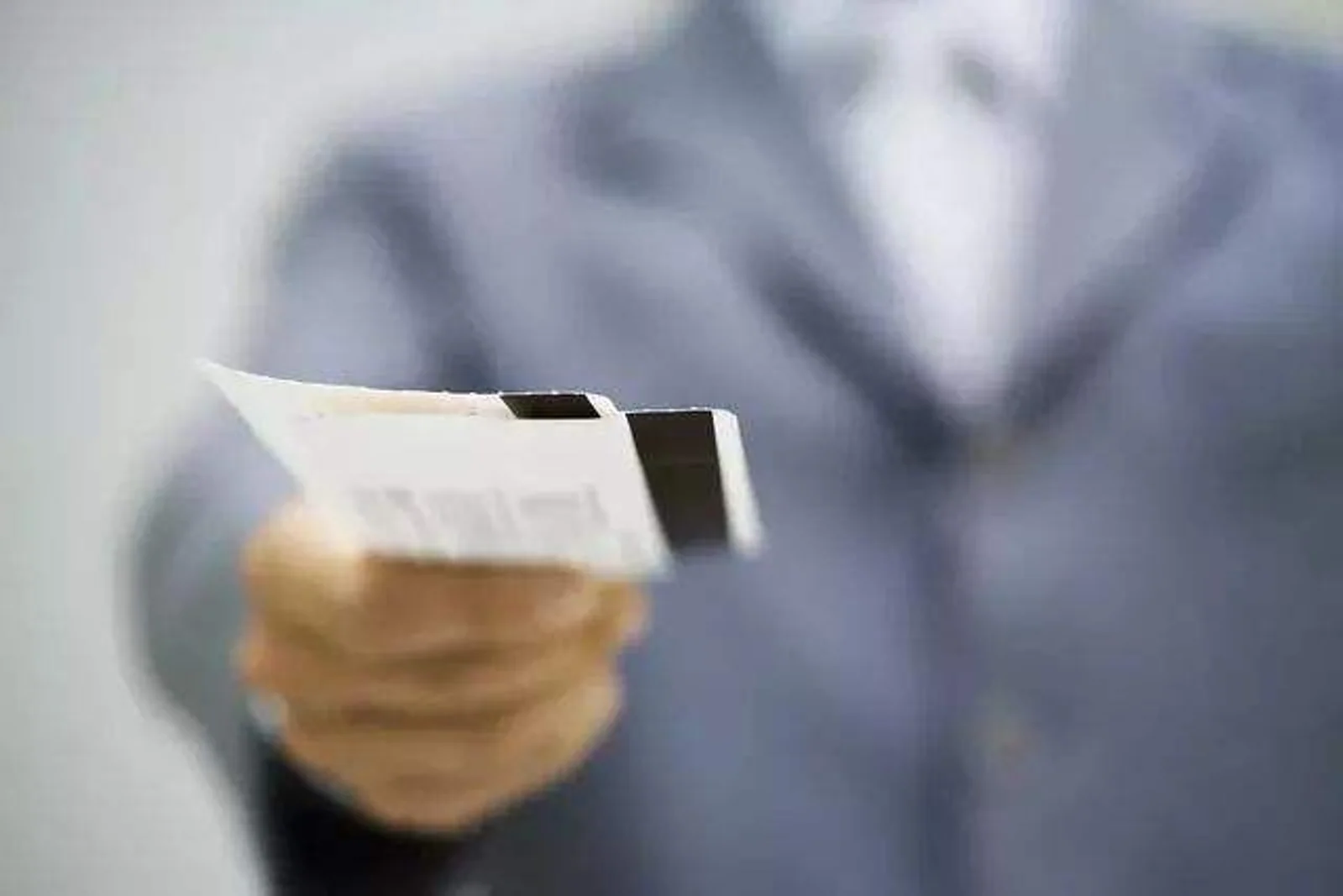 “黄牛”不可怕，可怕的是一个信息不透明的“复杂”市场