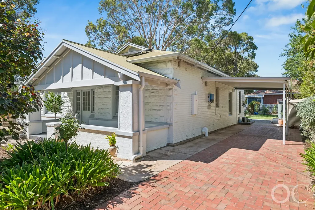 5 Rosslyn Avenue, Clarence Park, SA 5034