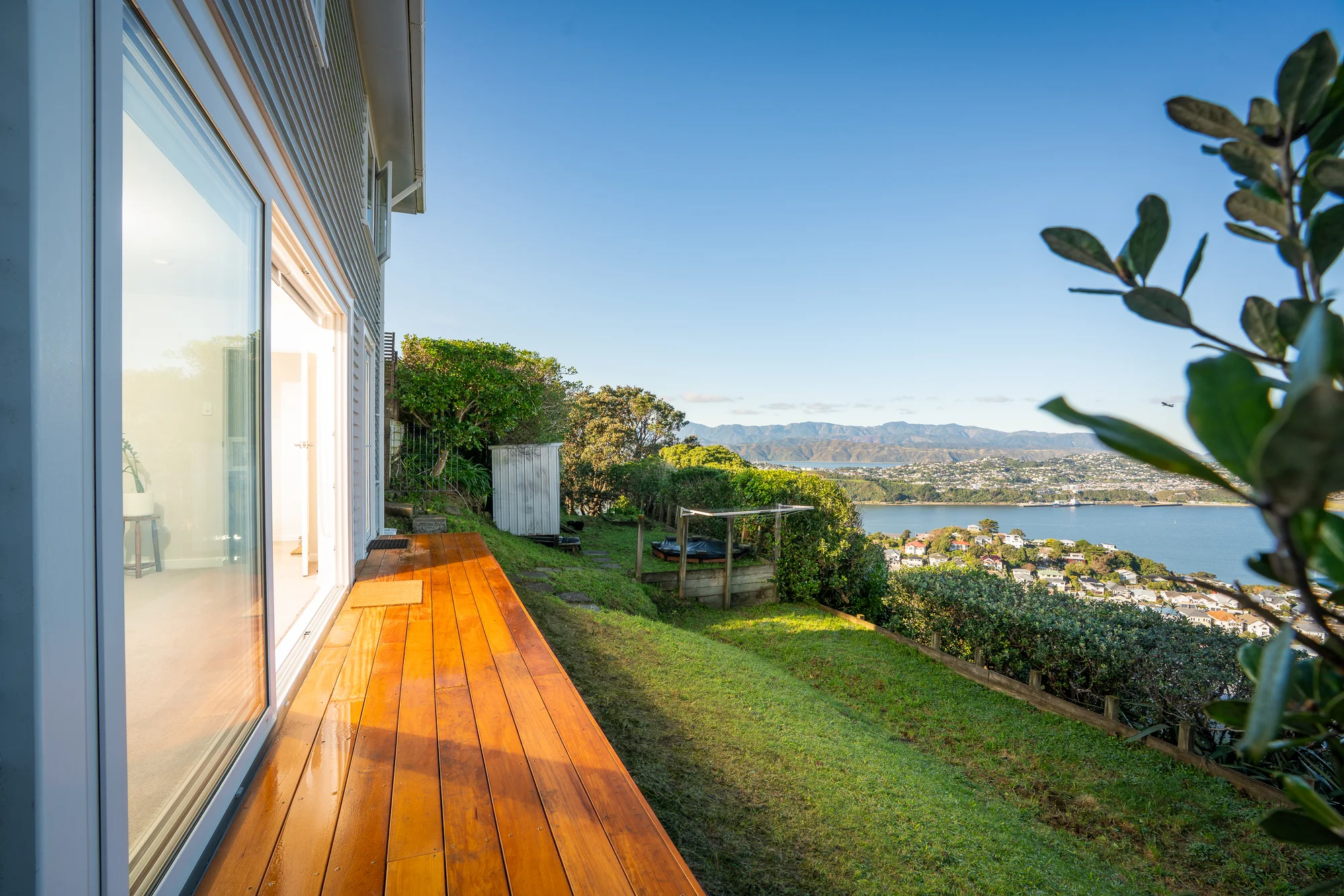 Hataitai 3chambre ELEVATED LIVING, ENDLESS VIEWS