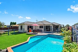 37 Church Road, Pukete