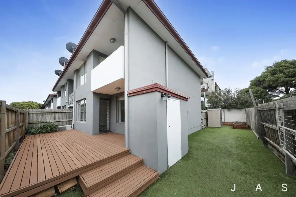 Updated Apartment In Central Location!