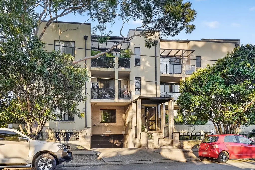 2/2-4 Reid Avenue, Westmead, NSW 2145