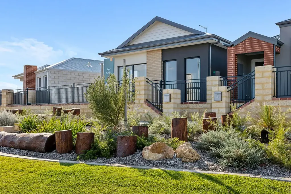 Banksia Grove 4房  Under Offer! With Heath Dymock
