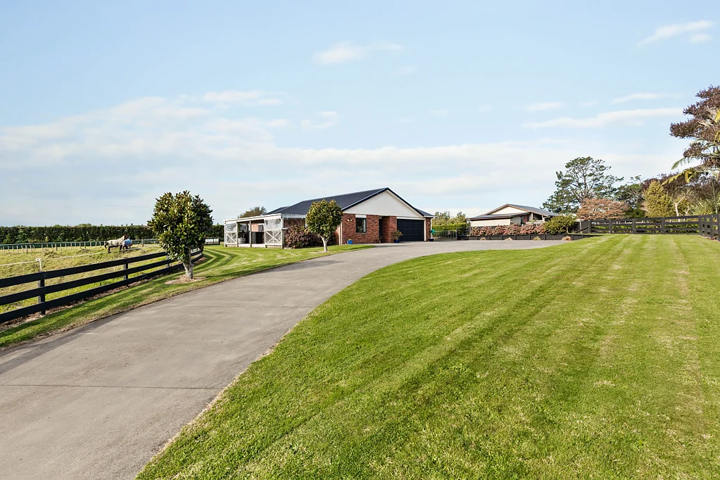 Hillsborough 4 Bedroom Modern Comfort Meets Rural Living